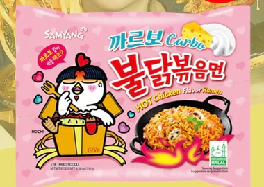 Рамён Булдак острая курица и соус карбонара Корея