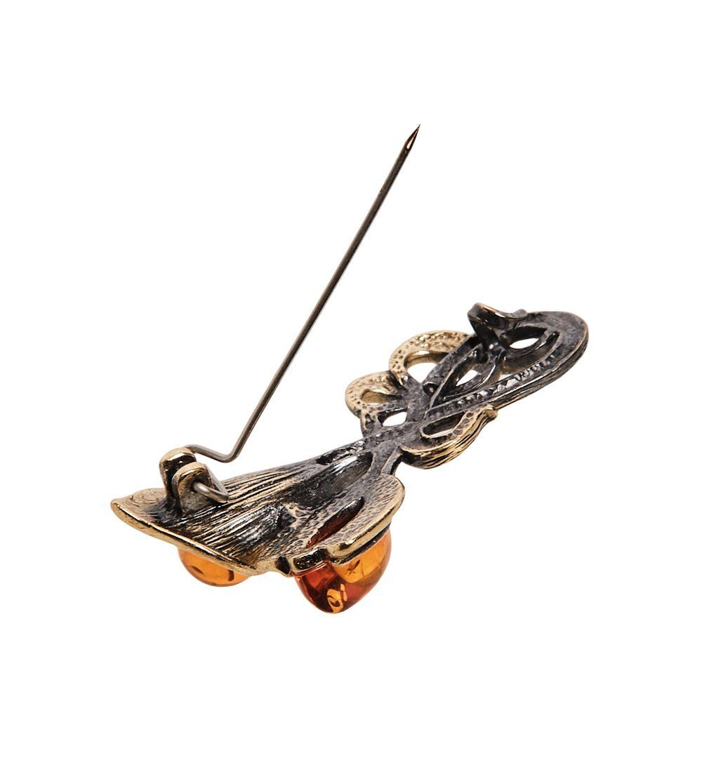 AM-2843 Брошь «Калла композиция» (латунь, янтарь)