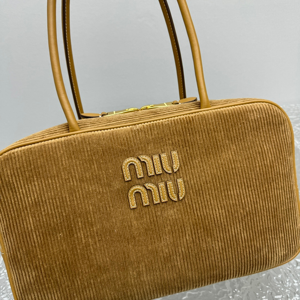 Miu Miu Leather Beau Bag 30 cm