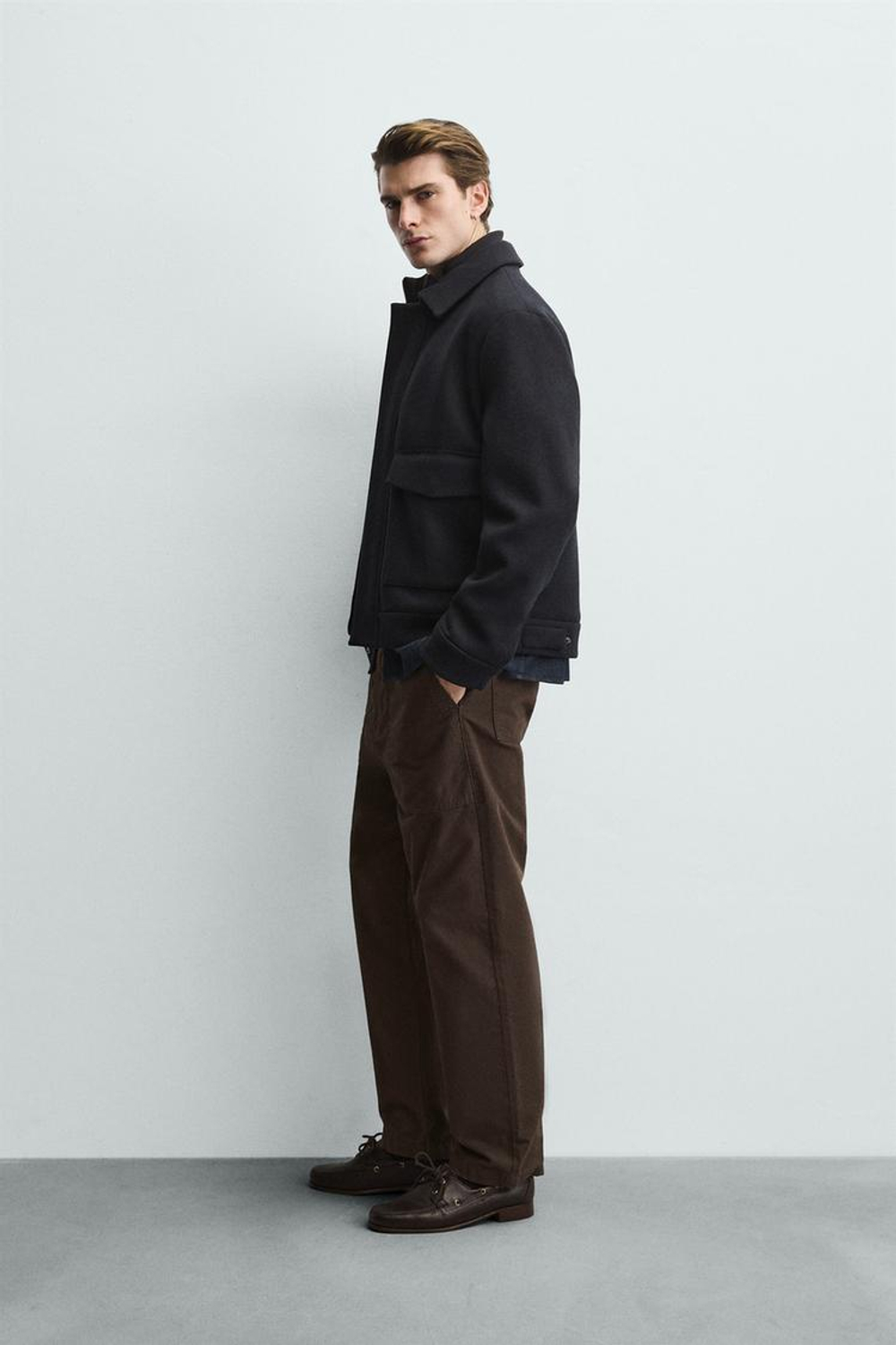 ZARA КУРТКА СО СЪЕМНЫМ ТРИКОТАЖНЫМ ВОРОТНИКОМ, МОРСКОЙ СИНИЙ