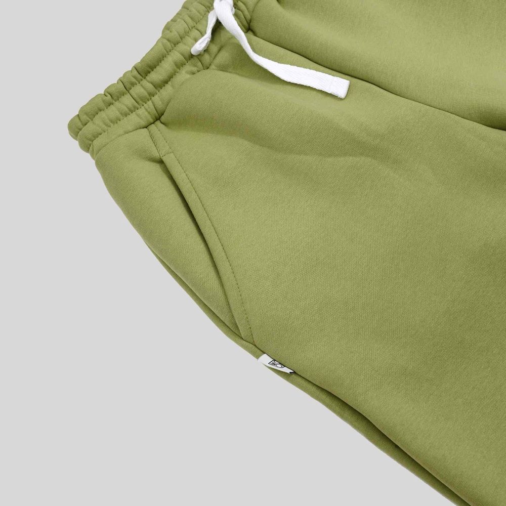 Брюки One Two Garden Широкие с начесом шалфей