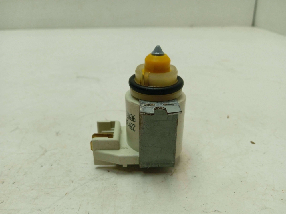 SRV55T03EU/30 ктп17 Клапан игольчатый для посудомоечной машины Bosch 90915020501615 б/у