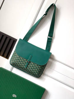 Goyard Coursier Messenger Bag 32 cm