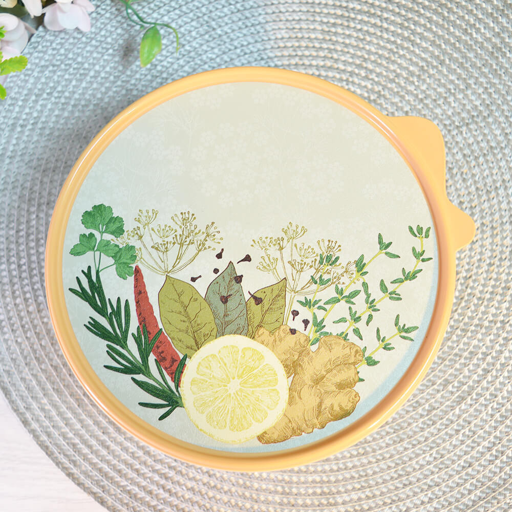 Миска 1,55л с крышкой, с декором "Wave", светло-серый