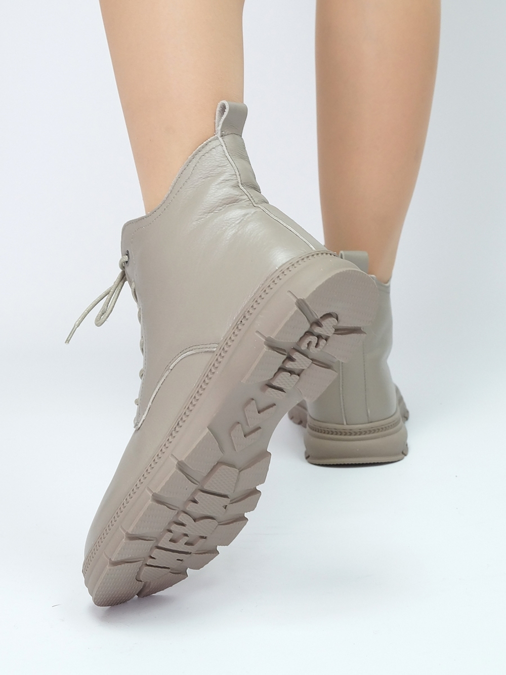 Ботинки женские зимние