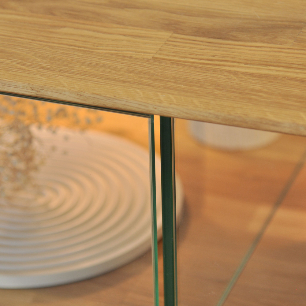 Комод Паво из дуба с подсветкой 140х80х42, 3 двери со стеклом, цвет натуральный