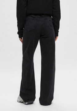 Джинсы женские ICEBERG