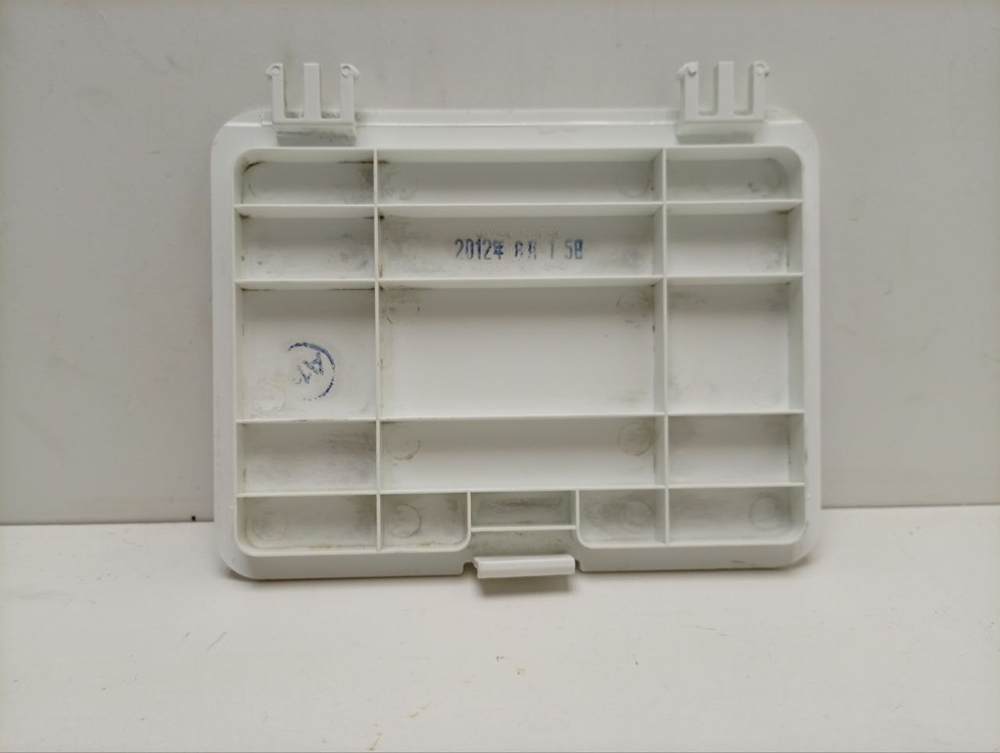 WF602W0BCWQ/LP кт23 Декоративная крышка сливного фильтра для стиральных машин Samsung DC63-00920A б/у