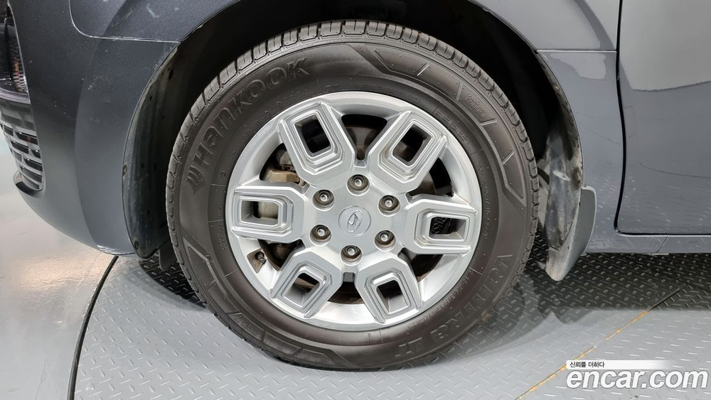 Hyundai Staria Cargo 3-х местный (05.2021)