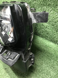Фара правая Geely Tugella (2019-2024) LED