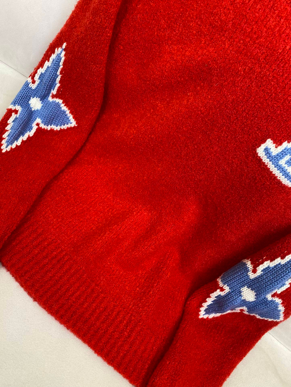 Louis Vuitton Sweatshirt