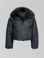 Куртка CLASSIC SIX 8203-A однотонная укороченная с отстегивающимся меховым воротником