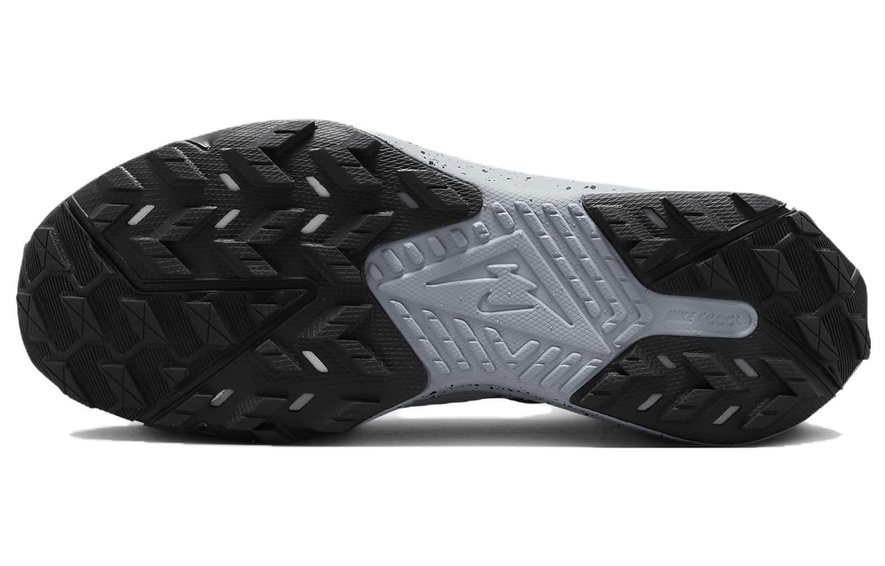 Кроссовки Nike Kiger 9
