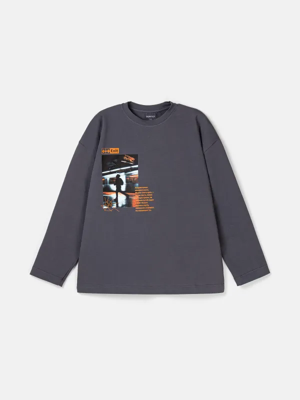 Лонгслив оверсайз с велюровым эффектом 