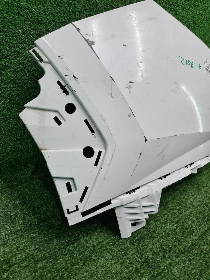 Бампер задний левая часть Hyundai Tucson 4 (20-нв)