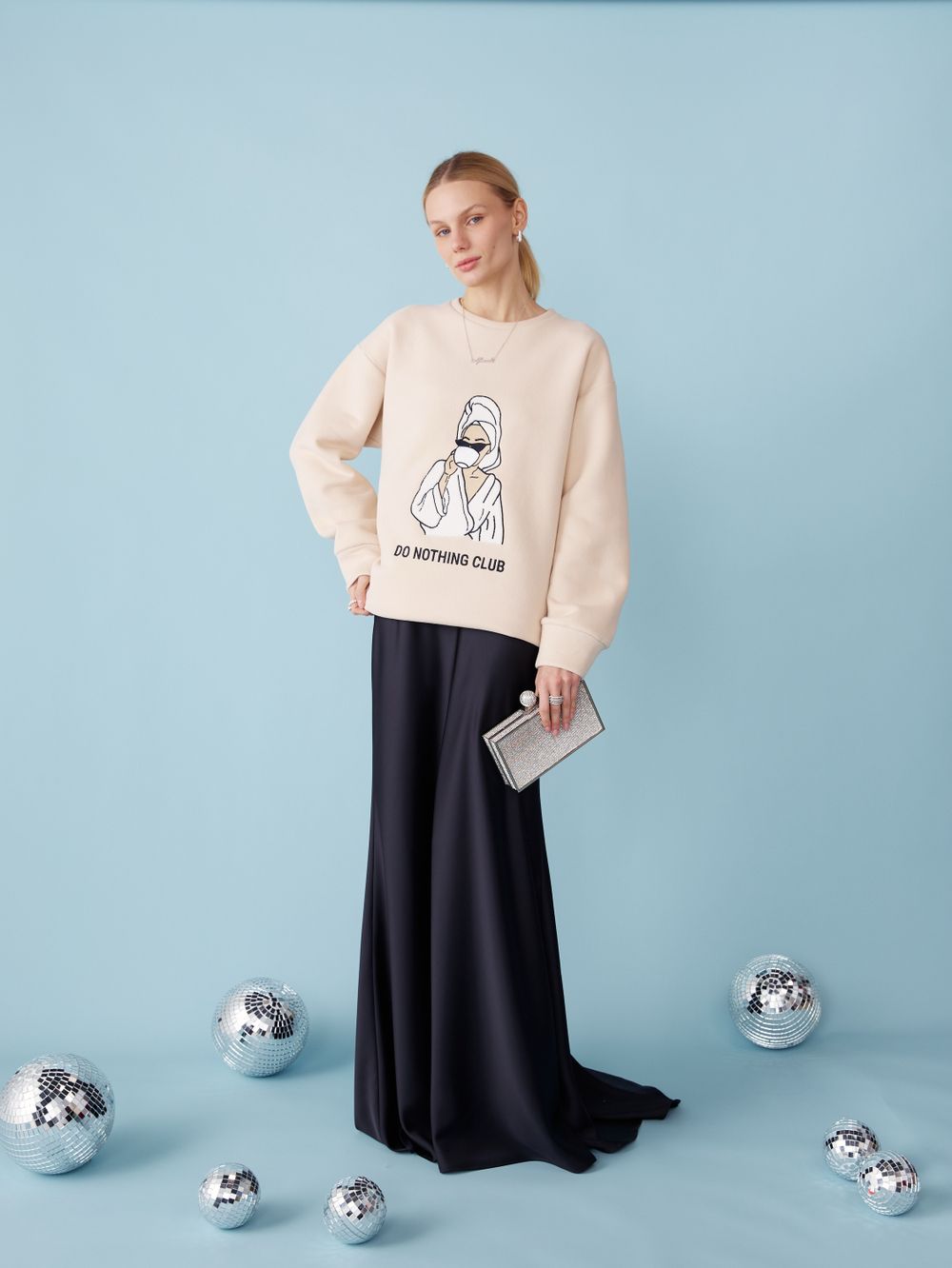 СВИТШОТ DO NOTHING CLUB PASTEL BEIGE