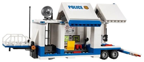 Конструктор LEGO City 60139 Мобильный командный центр
