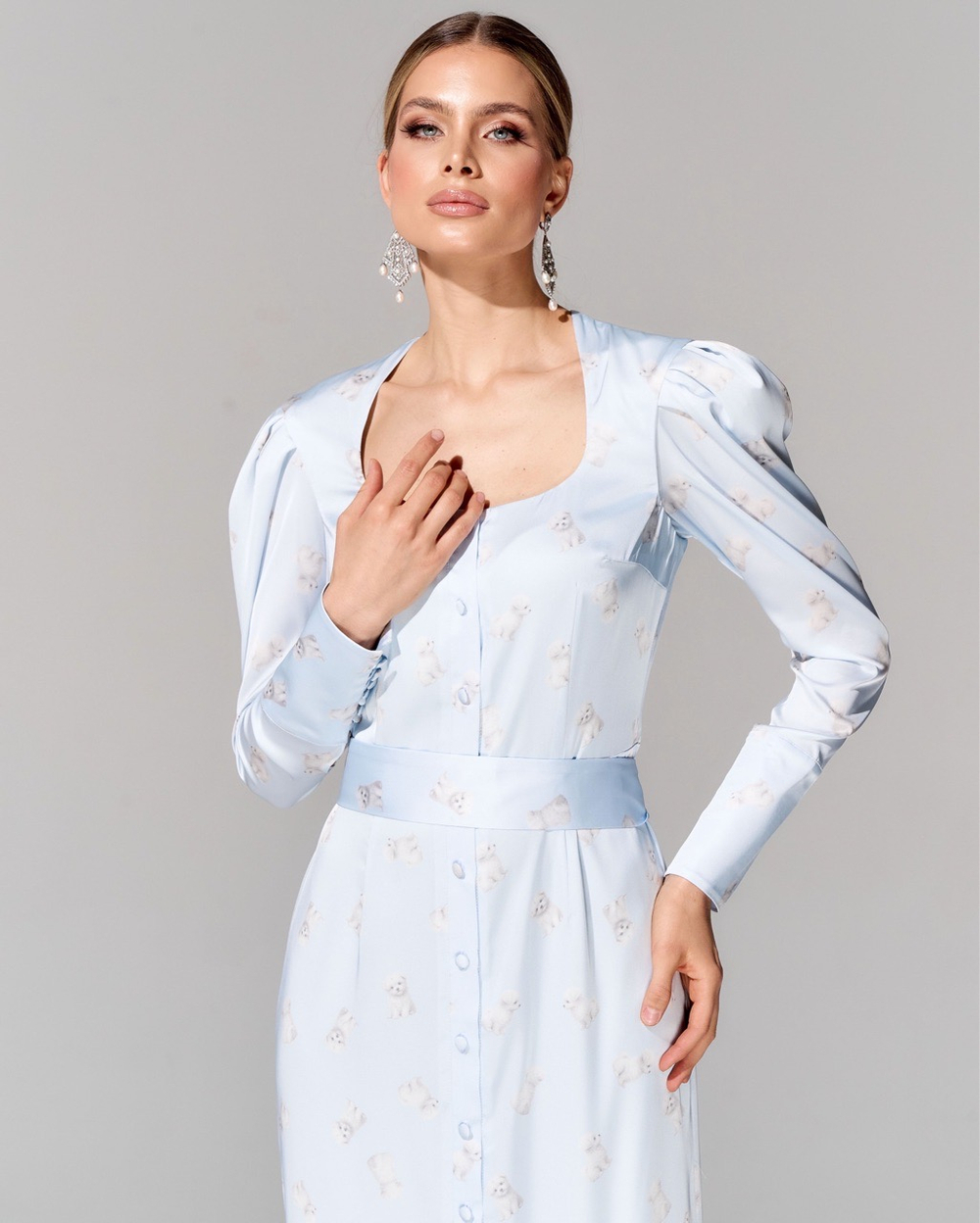 Платье длины миди