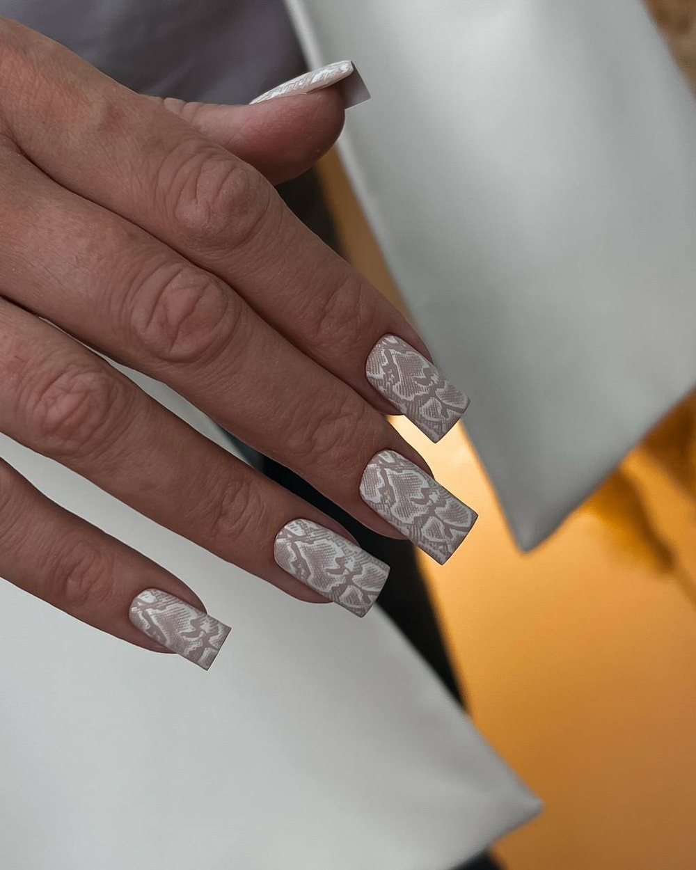 photo_2025-05-05_01-44-39