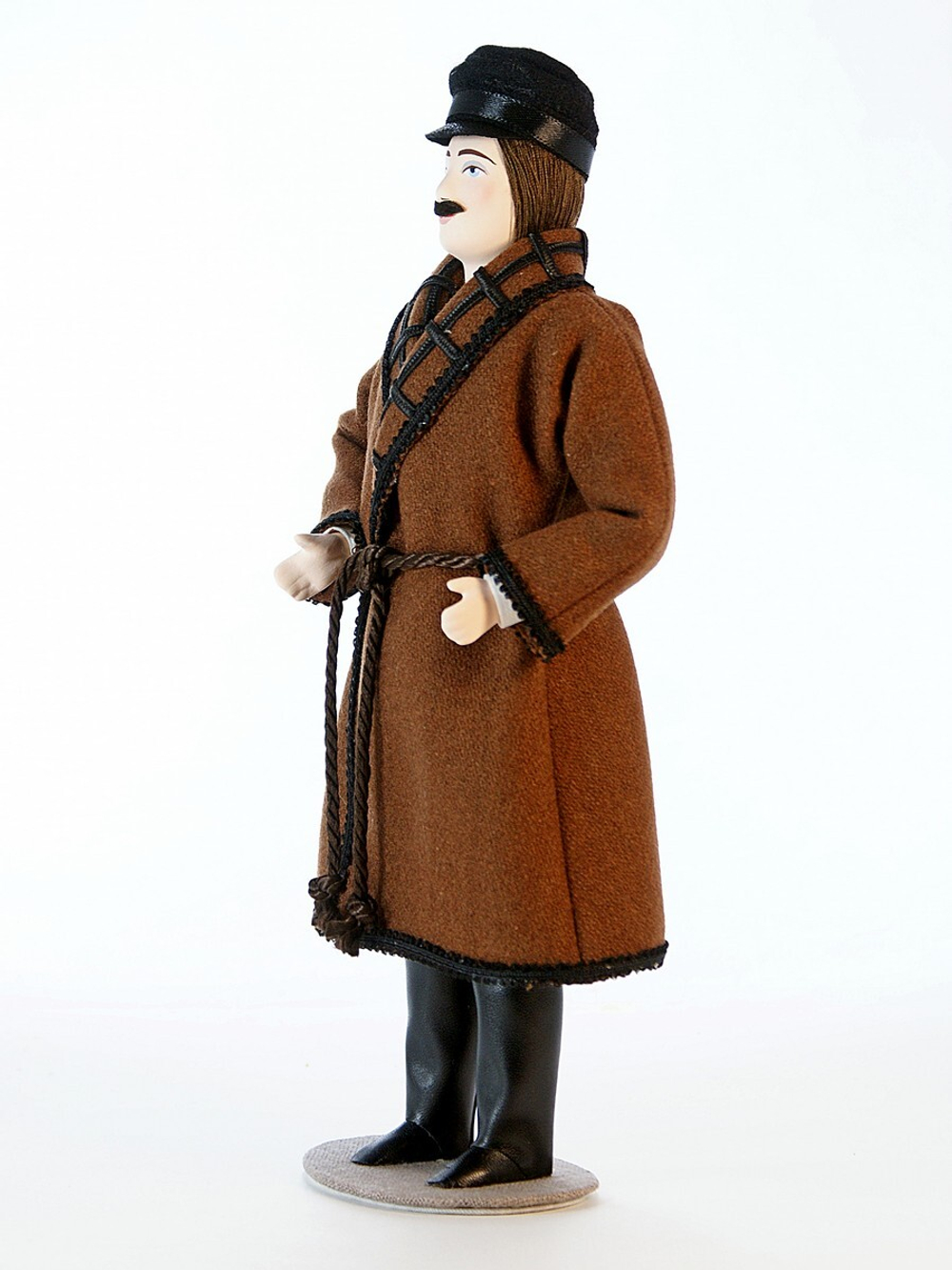 Кукла коллекционная мужчина в Кепи с  Ижоры