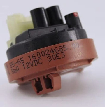 Датчик уровня (Прессостат) воды для посудомоечных машин Ariston 160024685.00 (уровни 85-65)