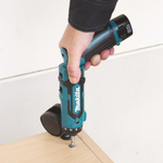 Аккумуляторный шуруповерт MAKITA DF012DSE