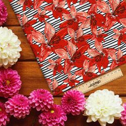 Ткань дюспо красные тюльпаны в полоску