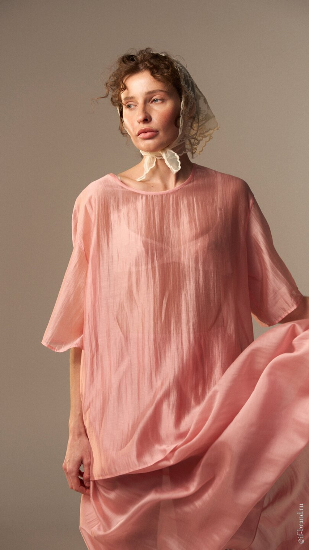 футболка AMI2 voluptuous