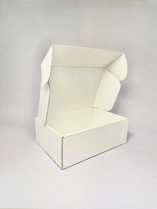 Коробка 22 х 16 х 8 см, белая