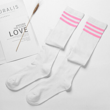 Чулки белые с розовыми полосками сверху