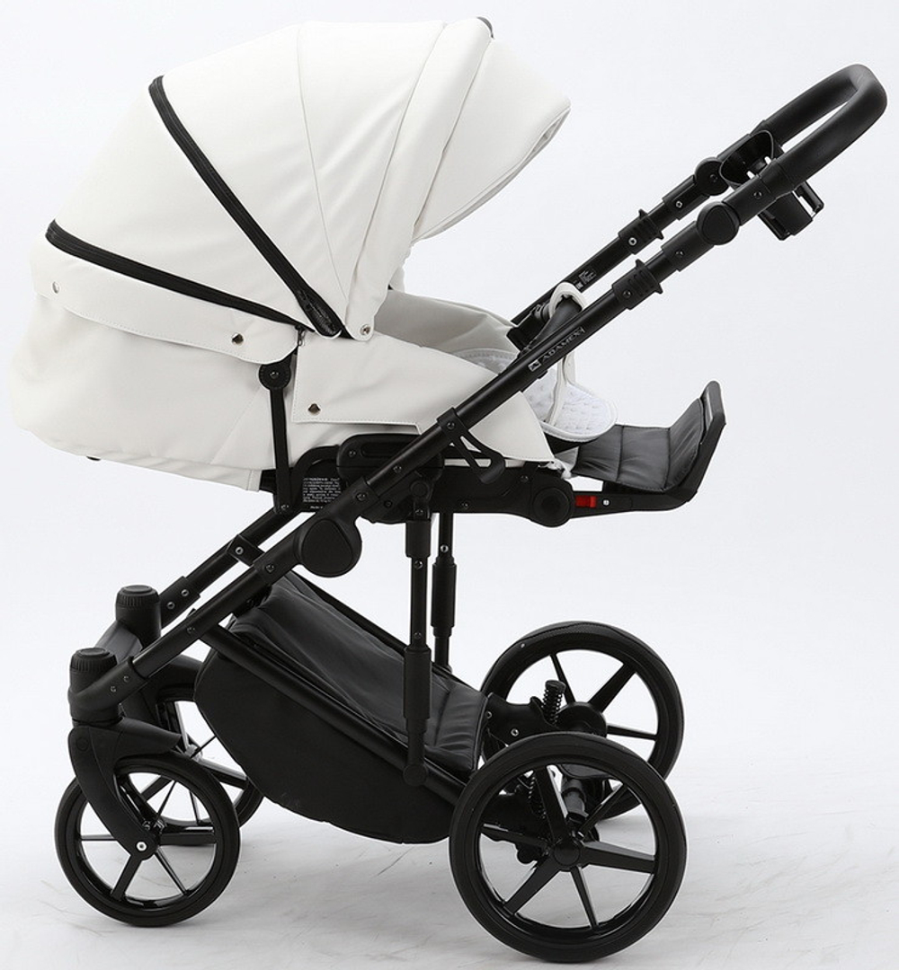 Детская коляска Adamex Zico Deluxe 2 в 1 Z-SA01 БЕЛ.КОЖА