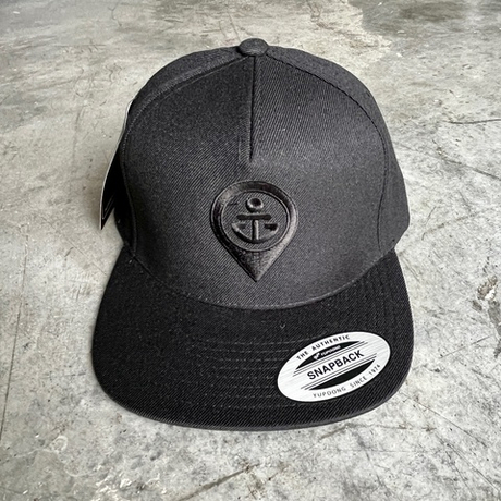 Кепка snapback черная Якорь
