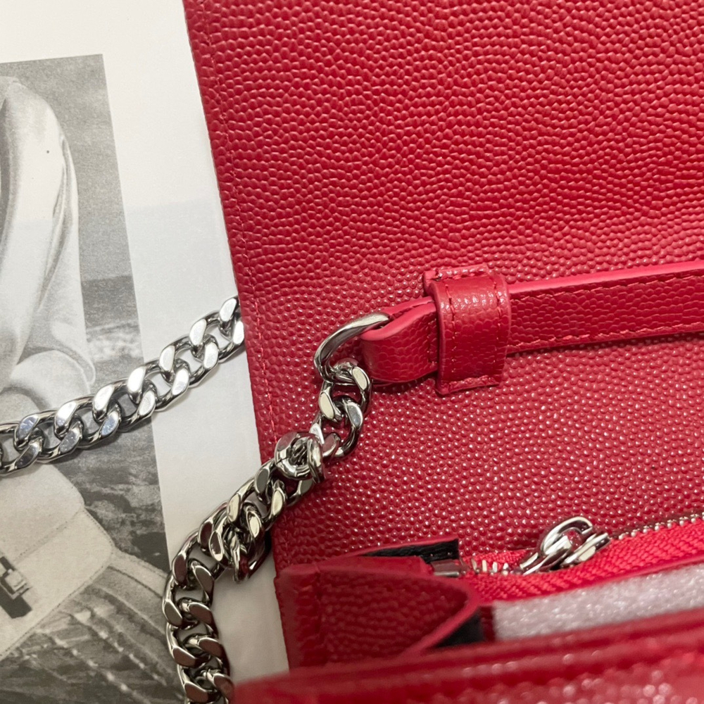 Saint Laurent WOC 22 cm