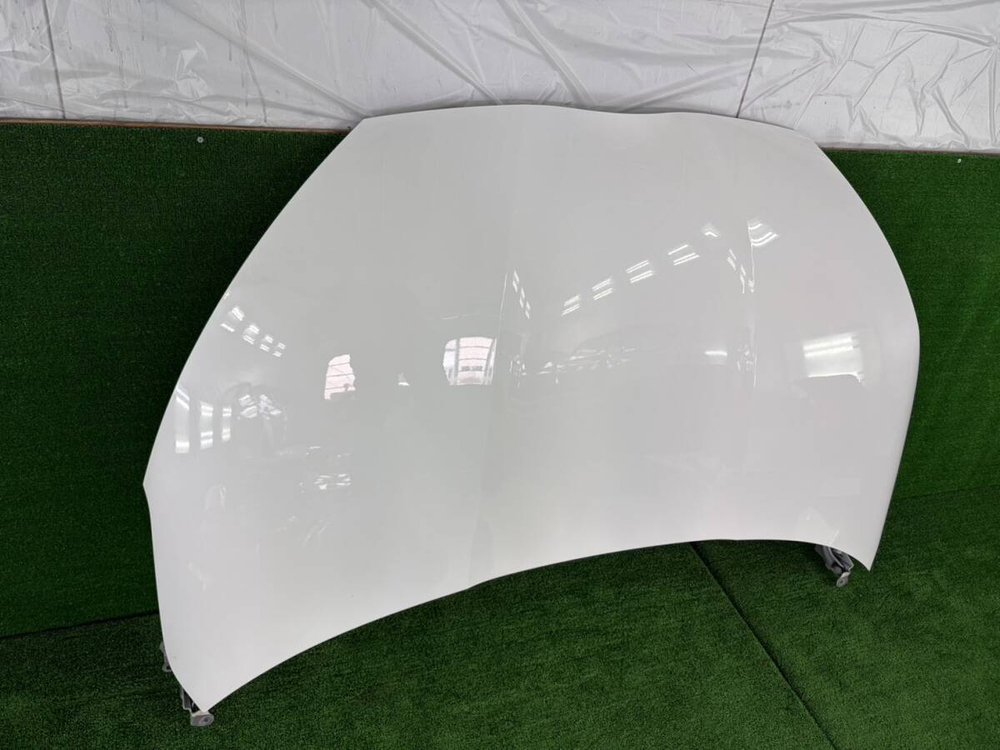 капот Toyota Yaris  MXPH15 MXPH10