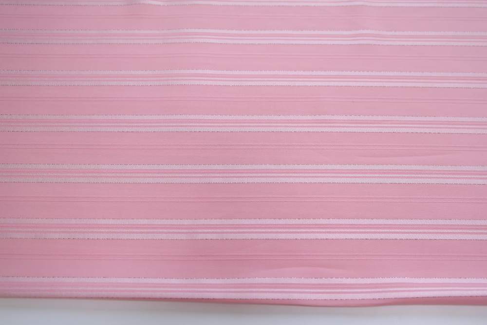 Вискоза плательная розовая в полоску
