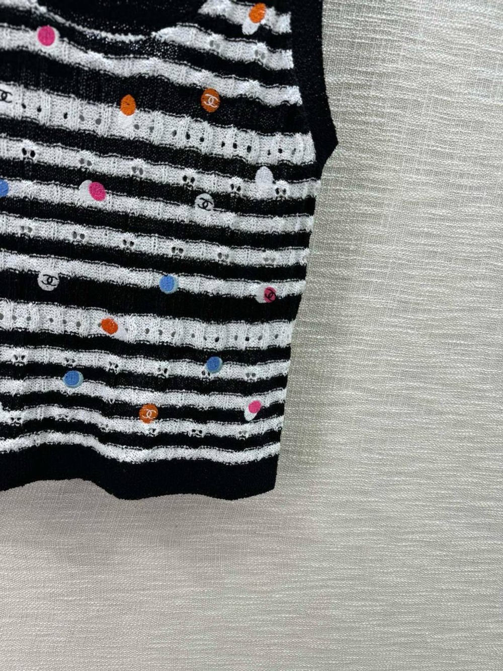 Топ Chanel
