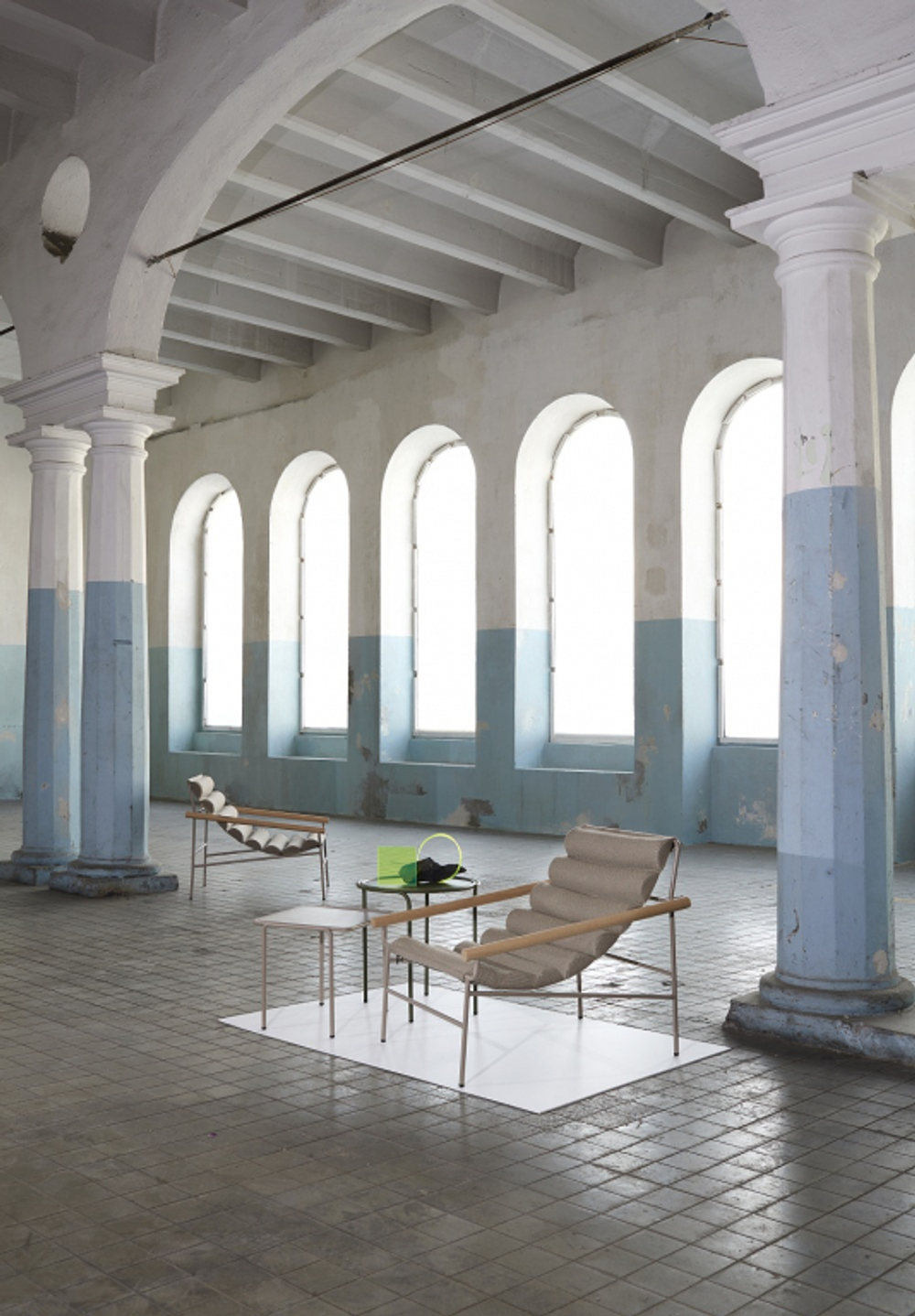 Кресло лаунж металлическое Scab Design Dress Code Fashion Indoor, тортора