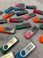 Именная Флешка TWIST 16Gb