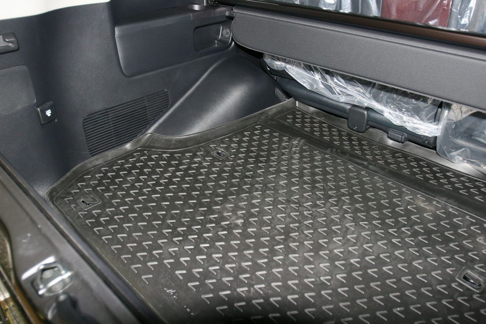 Коврик в багажник для LEXUS LX570, 2012- 5 мест, внедорожник (полиуретан) арт.NLC.29.20.B13