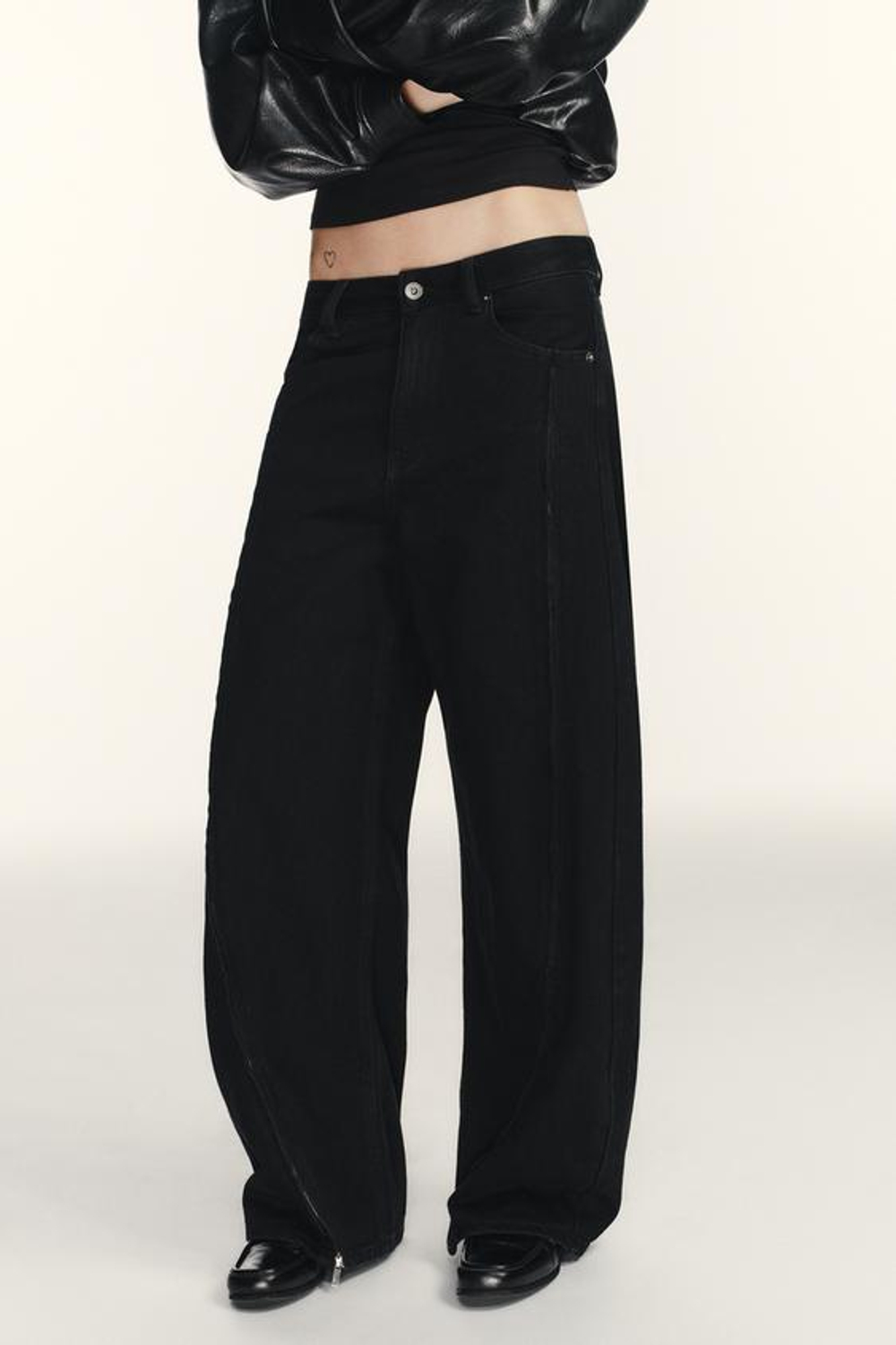 ZARA ДЖИНСЫ TRF BAGGY НА МОЛНИЯХ, ЧЕРНЫЙ