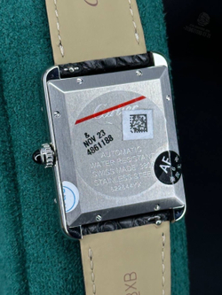 Часы Cartier Tank Must XL