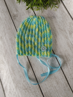 Шапка для малыша трёхцветная