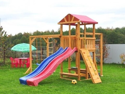 Детская деревянная площадка  для дачи «Мадрид 7»