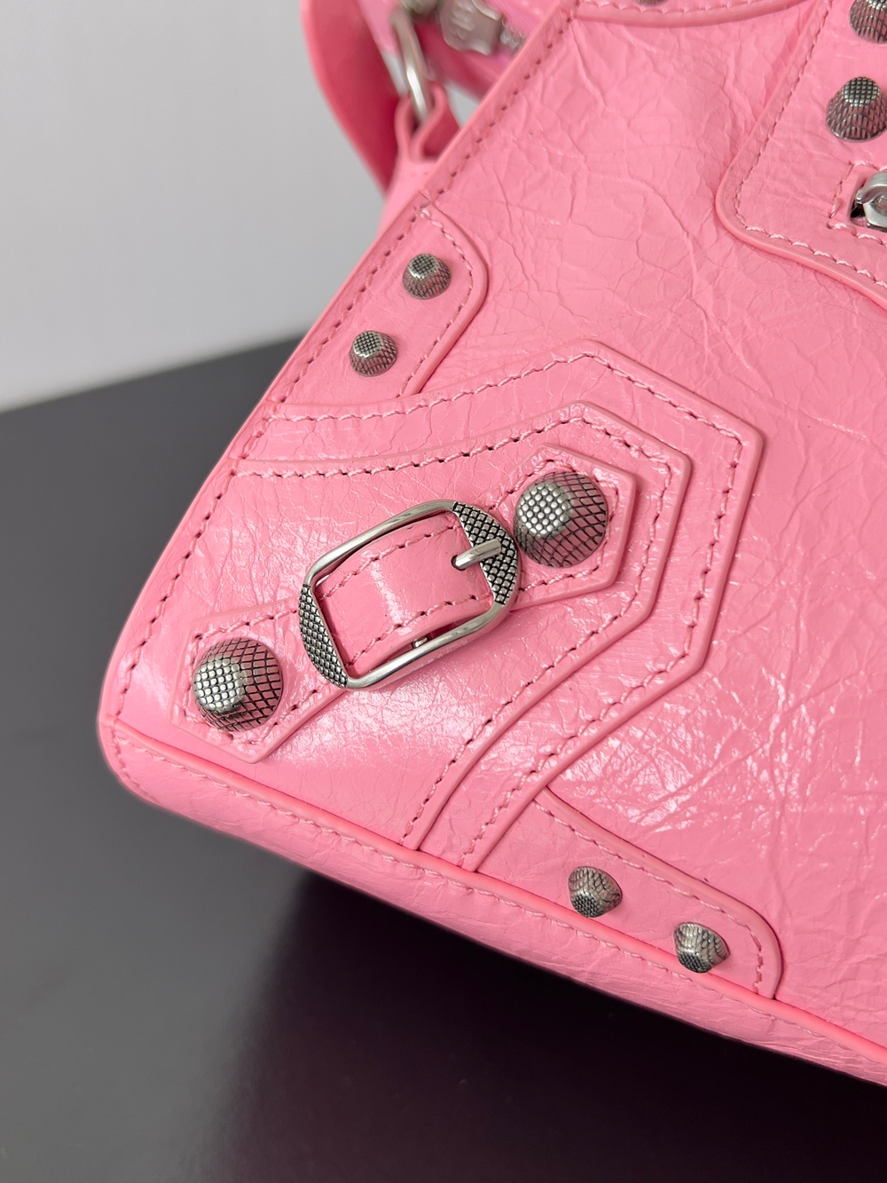 Balenciaga Neo Cagole City Small Bag 26 cm