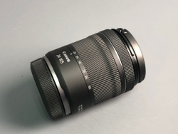 Canon RF 24-105mm 4-7.1 IS STM