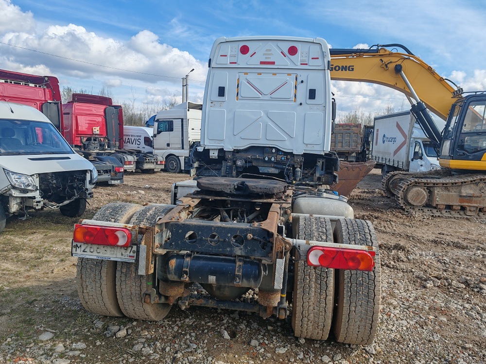 Ford Cargo 4x2 Седельный тягач Cargo (Дизельный, 12,7 л, 420 л.с., МТ)