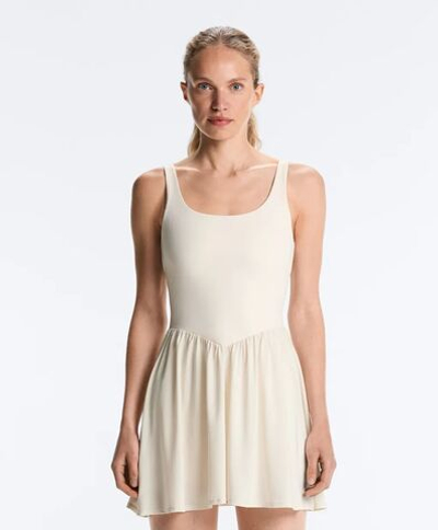 Короткое платье Comfortlux - OYSHO