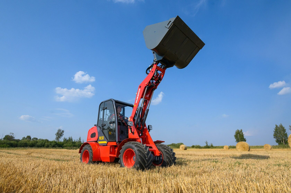 Погрузчик POLAR BADGER WL50A