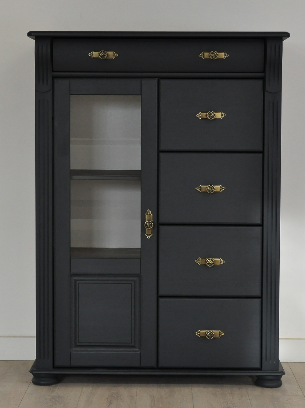 Комод, 91х42х125, Susanna, с ящиками для одежды, витрина, из массива дерева, MAKOSA