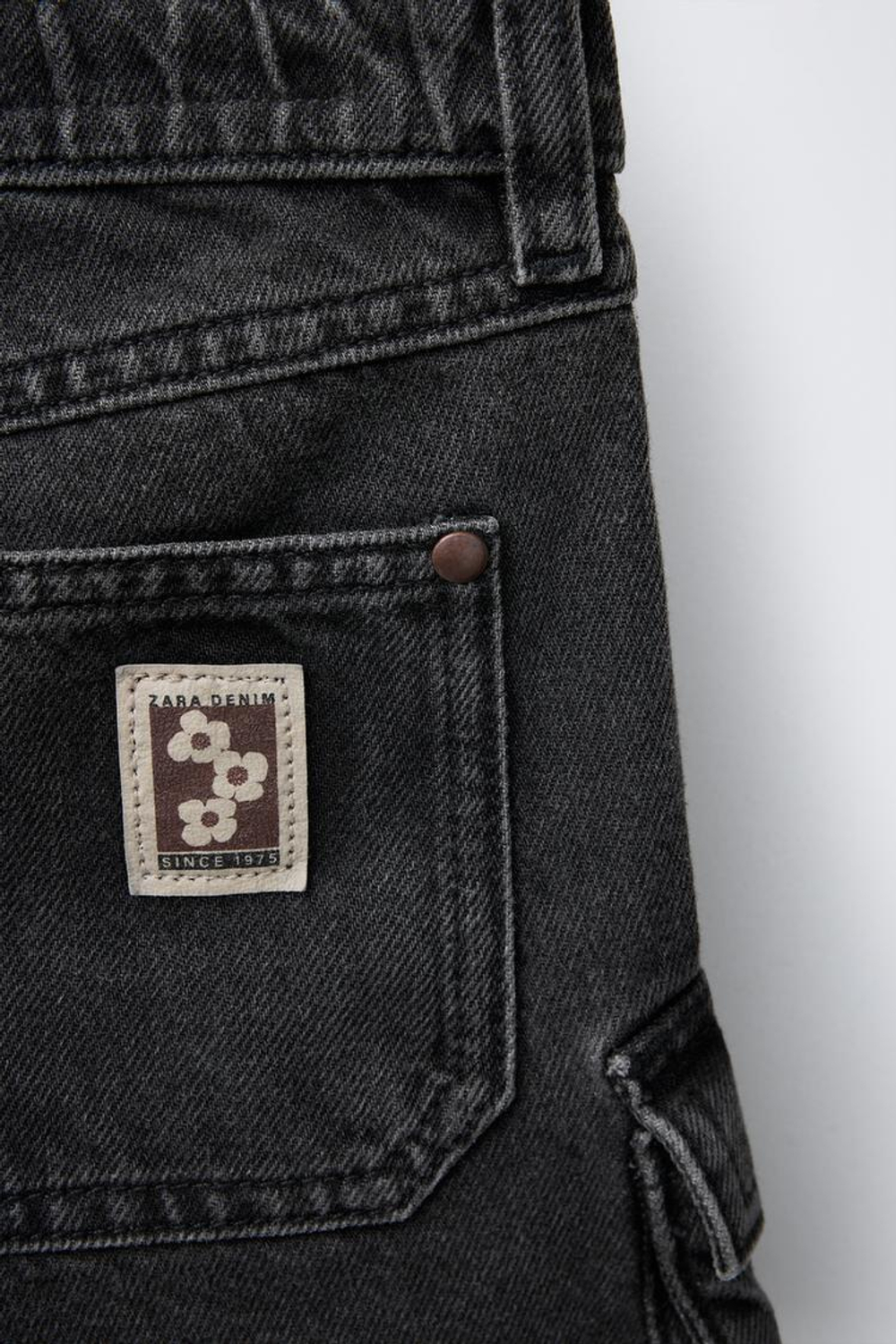 ZARA ШОРТЫ КАРГО, ЧЕРНЫЙ